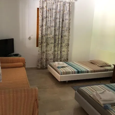 Malou Garden House Near The Tatil Evi Glífa