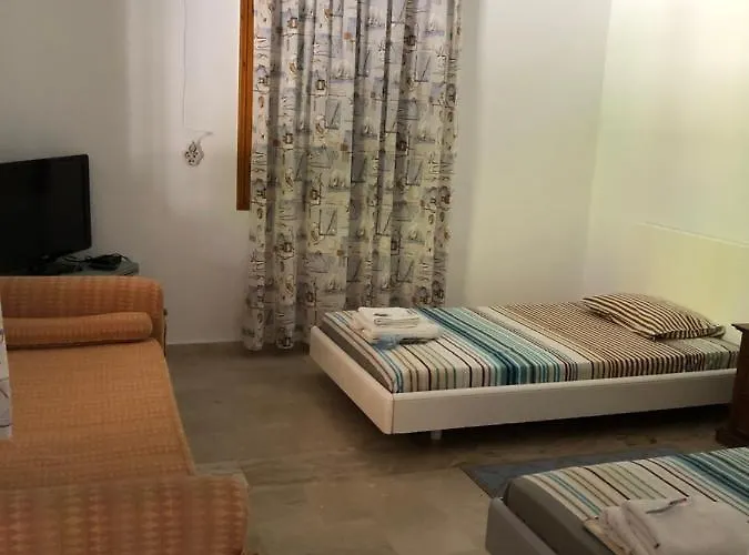 Malou Garden House Near The Semesterbostad Glífa